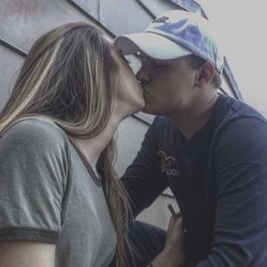 Meet your Posher, Johnathan